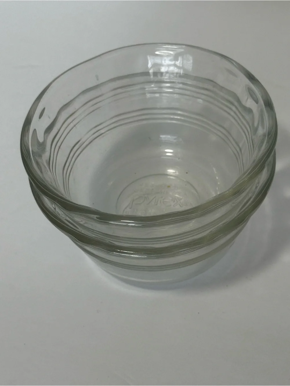 Pyrex transparent glass